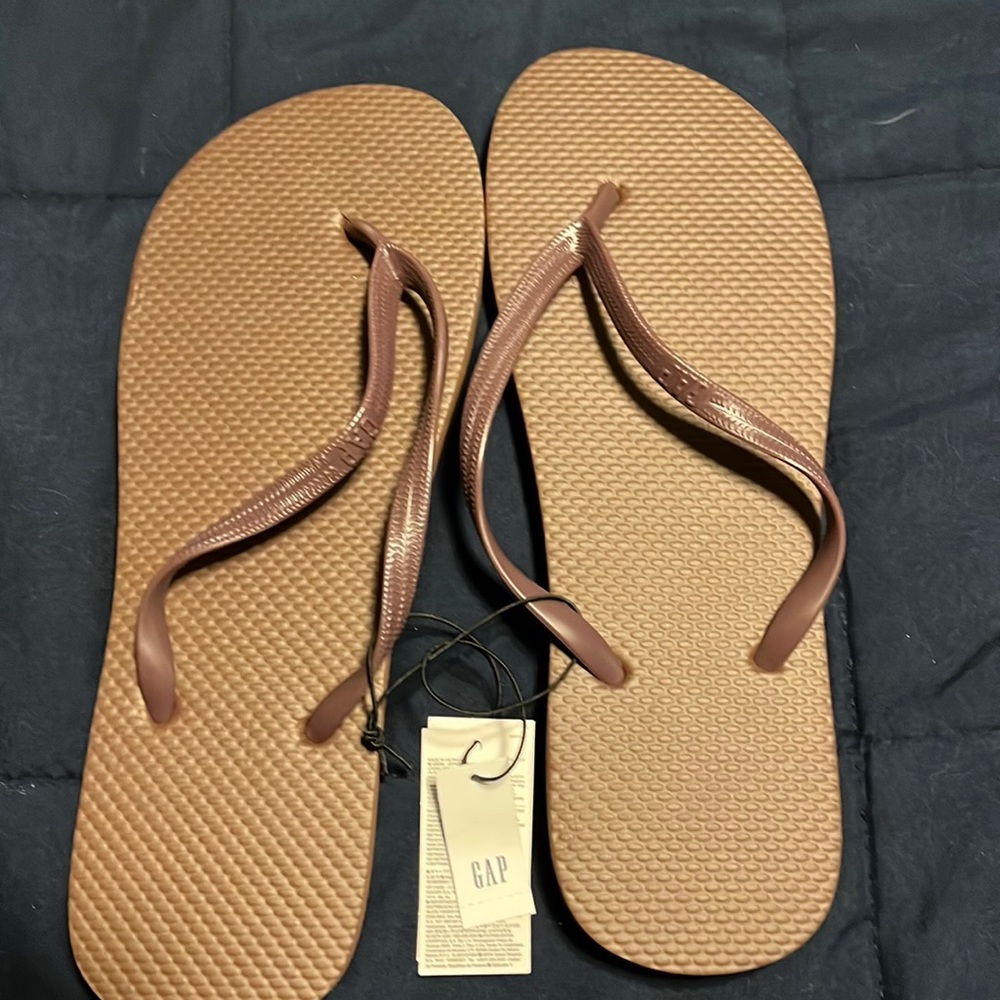They are brand new with tags. They have never been worn